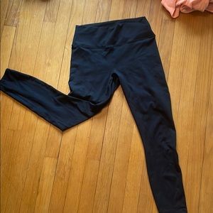 Black fabletics leggings